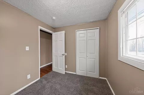 Bedroom - 8579 Daly Rd, Cincinnati, OH 45231 photo 4 of 10