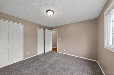 Bedroom - 8579 Daly Rd, Cincinnati, OH 45231 photo 10 of 10