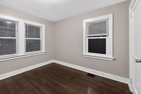 Bedroom - 1501 Summit Rd, Cincinnati, OH 45237 photo 1 of 4