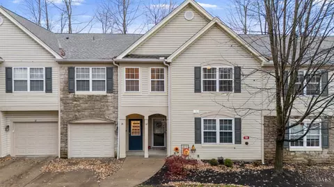 14 Broadwood Ln, Amelia, OH 45102