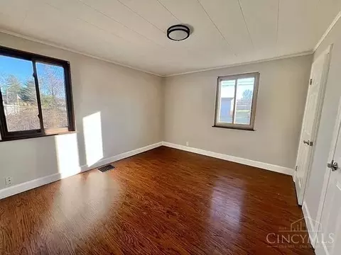 838 Galbraith Rd, Cincinnati, OH 45231 photo 3