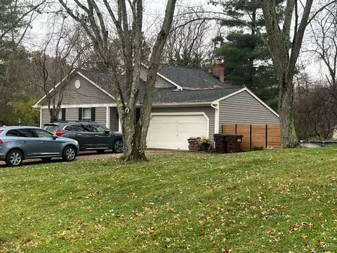 559 Century Ct, Cincinnati, OH 45244