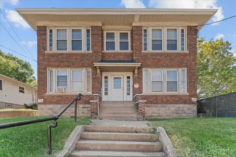 Exterior - 1815 Clarion Ave, Cincinnati, OH 45207 photo 2 of 3