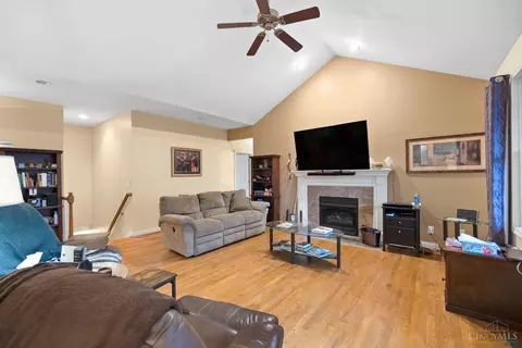 4044 W Fork Rd, Cincinnati, OH 45247 photo 8