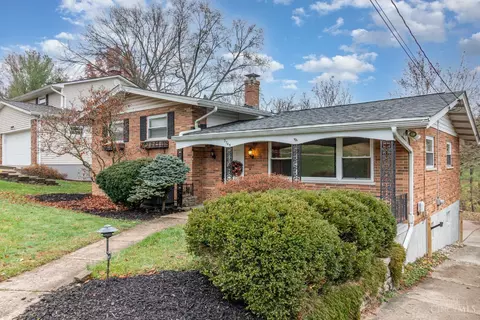 3745 Reemelin Rd, Cincinnati, OH 45211