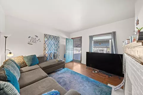 Living - 3317 Trimble Ave, Cincinnati, OH 45207 photo 1 of 1