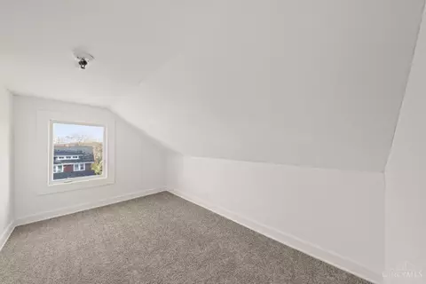 Bedroom - 3317 Trimble Ave, Cincinnati, OH 45207 photo 5 of 10
