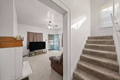 Entry Way - 3317 Trimble Ave, Cincinnati, OH 45207 photo 1 of 5