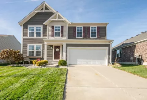 8965 Bluejay View Dr, Cleves, OH 45002