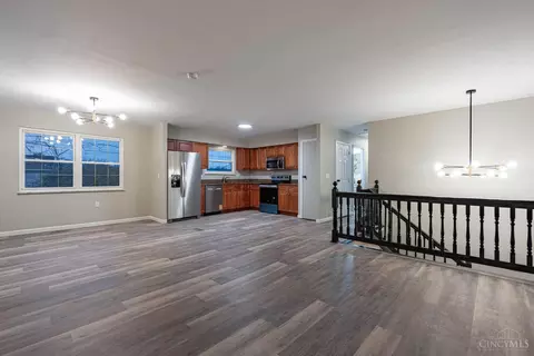 Living - 580 Bessinger Dr, Forest Park, OH 45240 photo 2 of 4