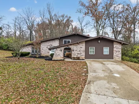 6652 Oakland Rd, Loveland, OH 45140