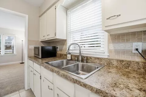 4582 Cooper Rd, Blue Ash, OH 45242 photo 12
