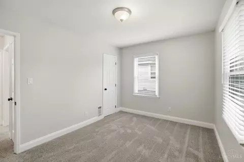 4582 Cooper Rd, Blue Ash, OH 45242 photo 15