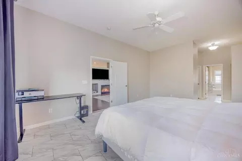 8060 Bridge Point Dr, Cincinnati, OH 45248 photo 13