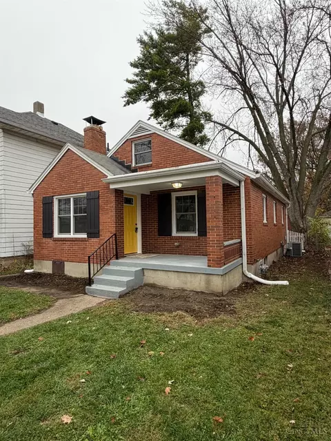 817 Elwood St, Middletown, OH 45042