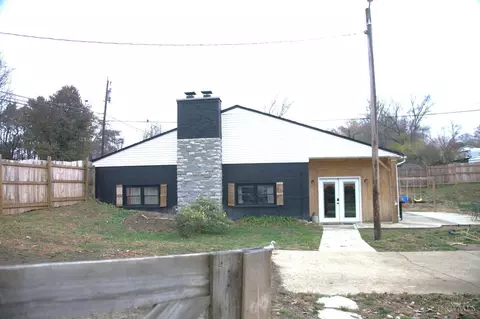 5845 Manchester Rd, Franklin, OH 45005