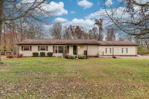 5034 St Rt 133, Batavia, OH 45103