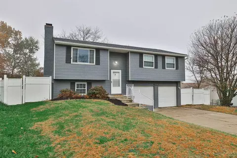 12109 Birchgrove Ct, Colerain Twp, OH 45251