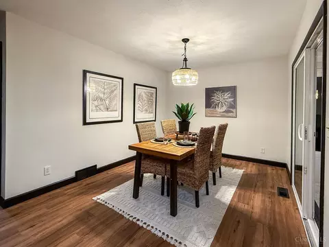 Dining - 11131 Hanover Rd, Forest Park, OH 45240 photo 1 of 4