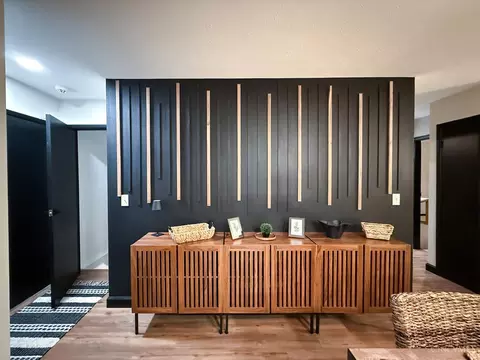 Living - 11131 Hanover Rd, Forest Park, OH 45240 photo 2 of 3