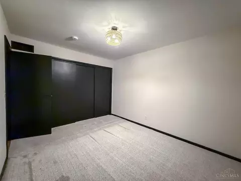 Bedroom - 11131 Hanover Rd, Forest Park, OH 45240 photo 5 of 6