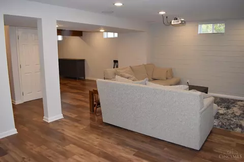 Living - 6270 Pine Cv, Morrow, OH 45152 photo 2 of 2
