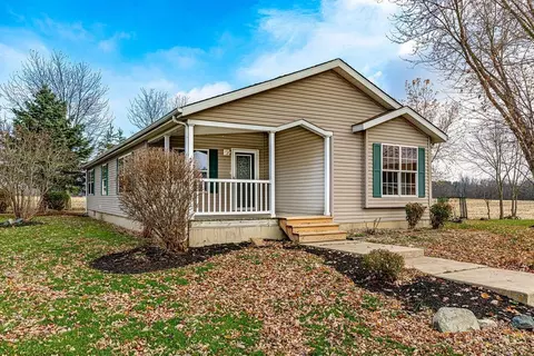 5932 Us Rt 40, Lewisburg, OH 45338