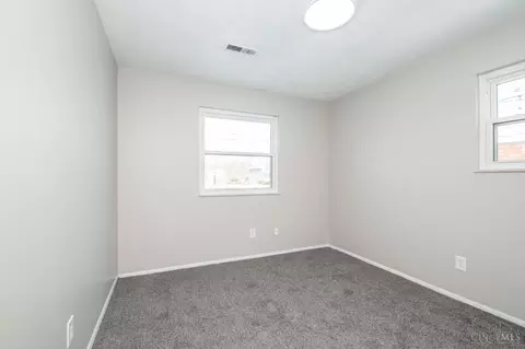 Bedroom - 1405 Meredith Dr, Cincinnati, OH 45231 photo 4 of 11