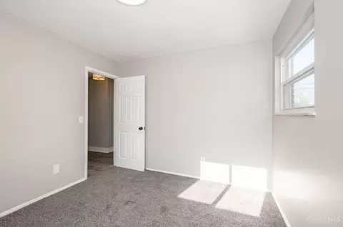 Bedroom - 1405 Meredith Dr, Cincinnati, OH 45231 photo 11 of 11