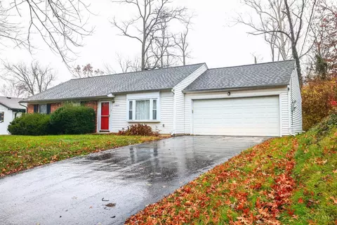 Exterior - 1021 Newcastle Dr, Cincinnati, OH 45231 photo 2 of 8