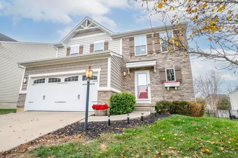 302 Stone Ridge Blvd, South Lebanon, OH 45065