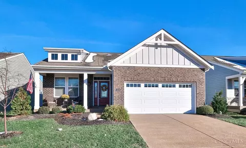 1016 Chatham Ln, Cincinnati, OH 45245