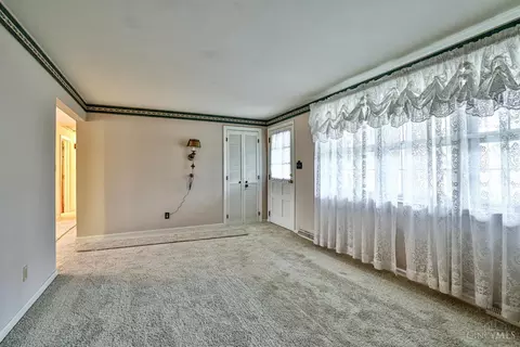495 Shannon Ln, Cincinnati, OH 45255 photo 6