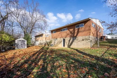 Exterior - 8663 Mockingbird Ln, Cincinnati, OH 45231 photo 3 of 5