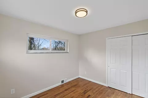 Bedroom - 8663 Mockingbird Ln, Cincinnati, OH 45231 photo 2 of 6