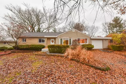 6168 Thole Rd, Anderson Twp, OH 45230