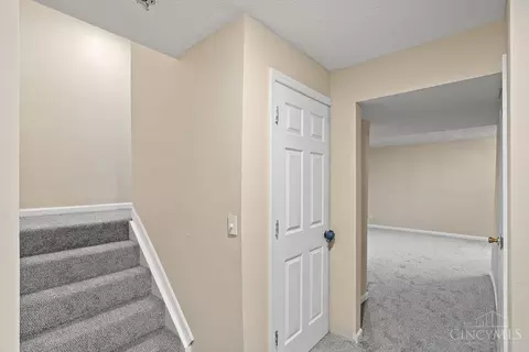 Entry Way - 11969 Winston Cir, Forest Park, OH 45240 photo 4 of 4