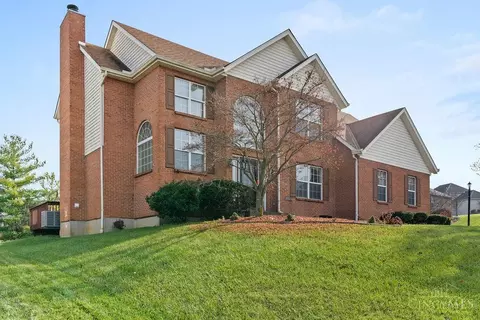 Exterior - 11969 Winston Cir, Forest Park, OH 45240 photo 2 of 5