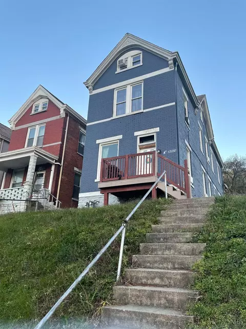 4338 Vine St, Saint Bernard, OH 45217