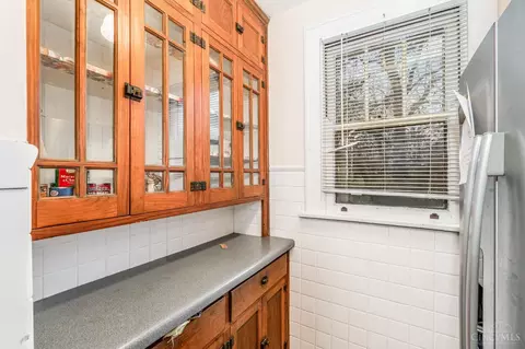 Kitchen - 1237 Carson Ave, Cincinnati, OH 45205 photo 4 of 4
