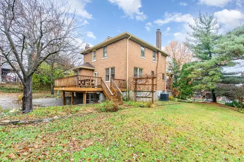 Exterior - 1237 Carson Ave, Cincinnati, OH 45205 photo 6 of 9