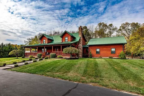6415 Township Line Rd, Waynesville, OH 45068