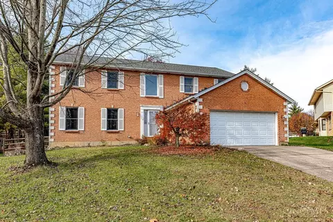 46 Carousel Cir, Fairfield, OH 45014