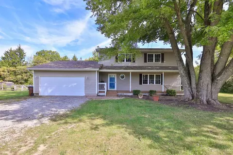 1398 Lorelei Dr, Fayetteville, OH 45118