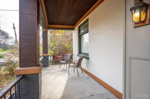 407 Purcell Ave, Cincinnati, OH 45205 photo 4