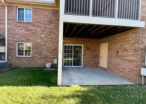 Exterior - 611 Covedale Ave, Cincinnati, OH 45238 photo 2 of 3