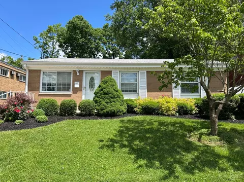 3744 Dina Ave, Cheviot, OH 45211