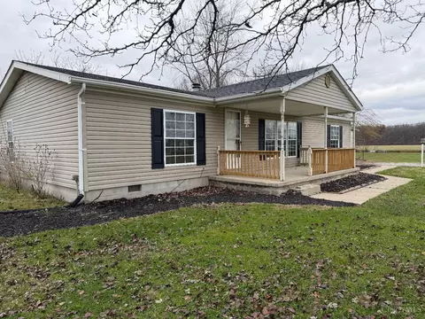 4795 Sharps Cutoff Rd, Batavia, OH 45103