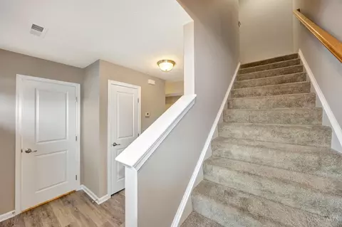 Entry Way - 1648 Tunis Dr, Harrison, OH 45030 photo 5 of 6