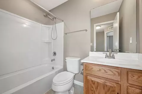 Bath - 1648 Tunis Dr, Harrison, OH 45030 photo 3 of 3